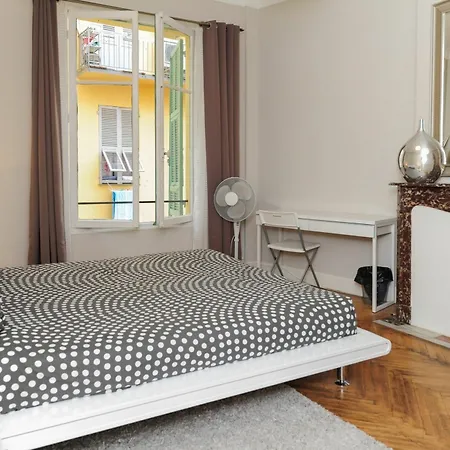 Charme Italien Five Stars House